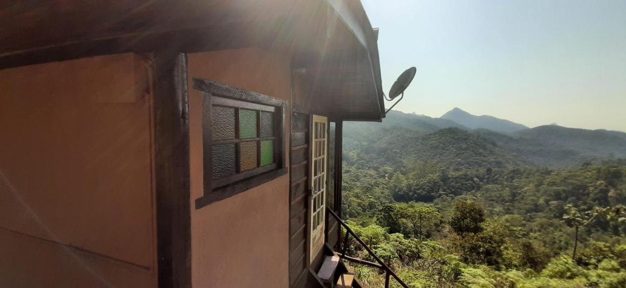 Villa Chalé Pakere Belavista - mirante deslumbrante para vale e montanhas, wi-fi, sauna e piscina à Lumiar Extérieur photo