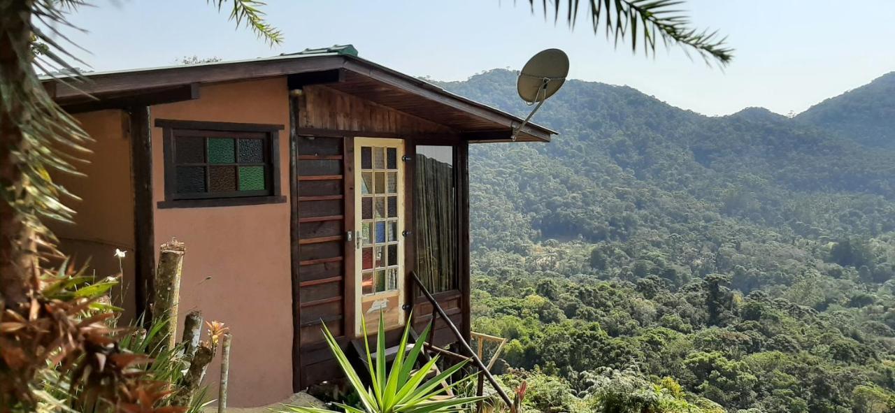 Villa Chalé Pakere Belavista - mirante deslumbrante para vale e montanhas, wi-fi, sauna e piscina à Lumiar Extérieur photo