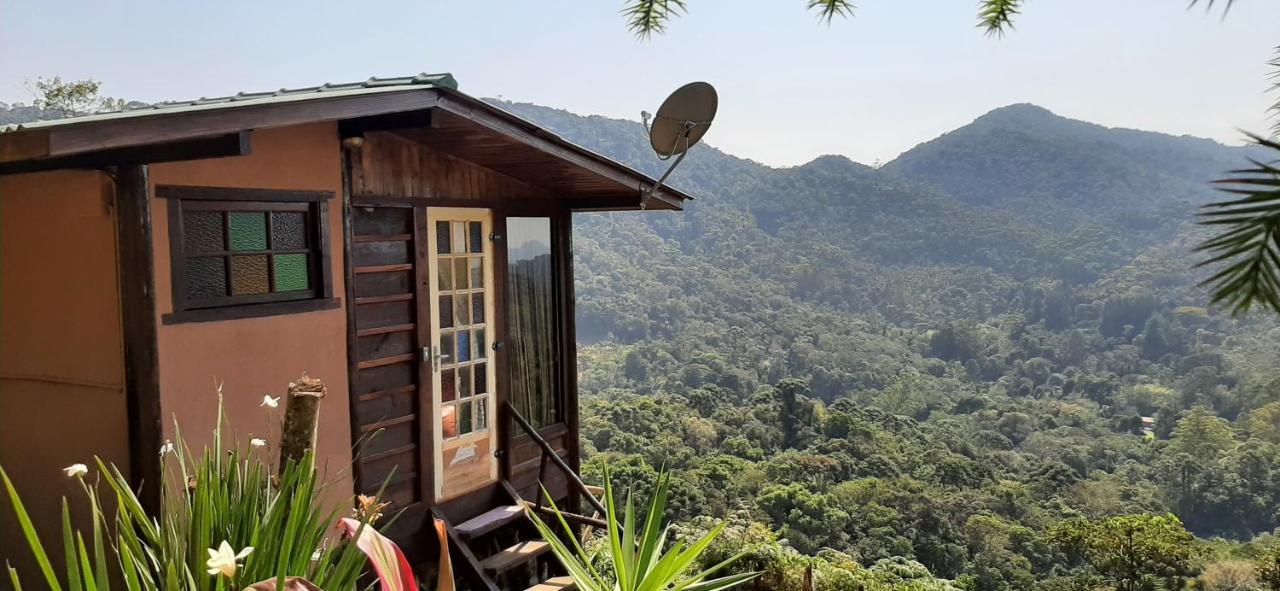 Villa Chalé Pakere Belavista - mirante deslumbrante para vale e montanhas, wi-fi, sauna e piscina à Lumiar Extérieur photo